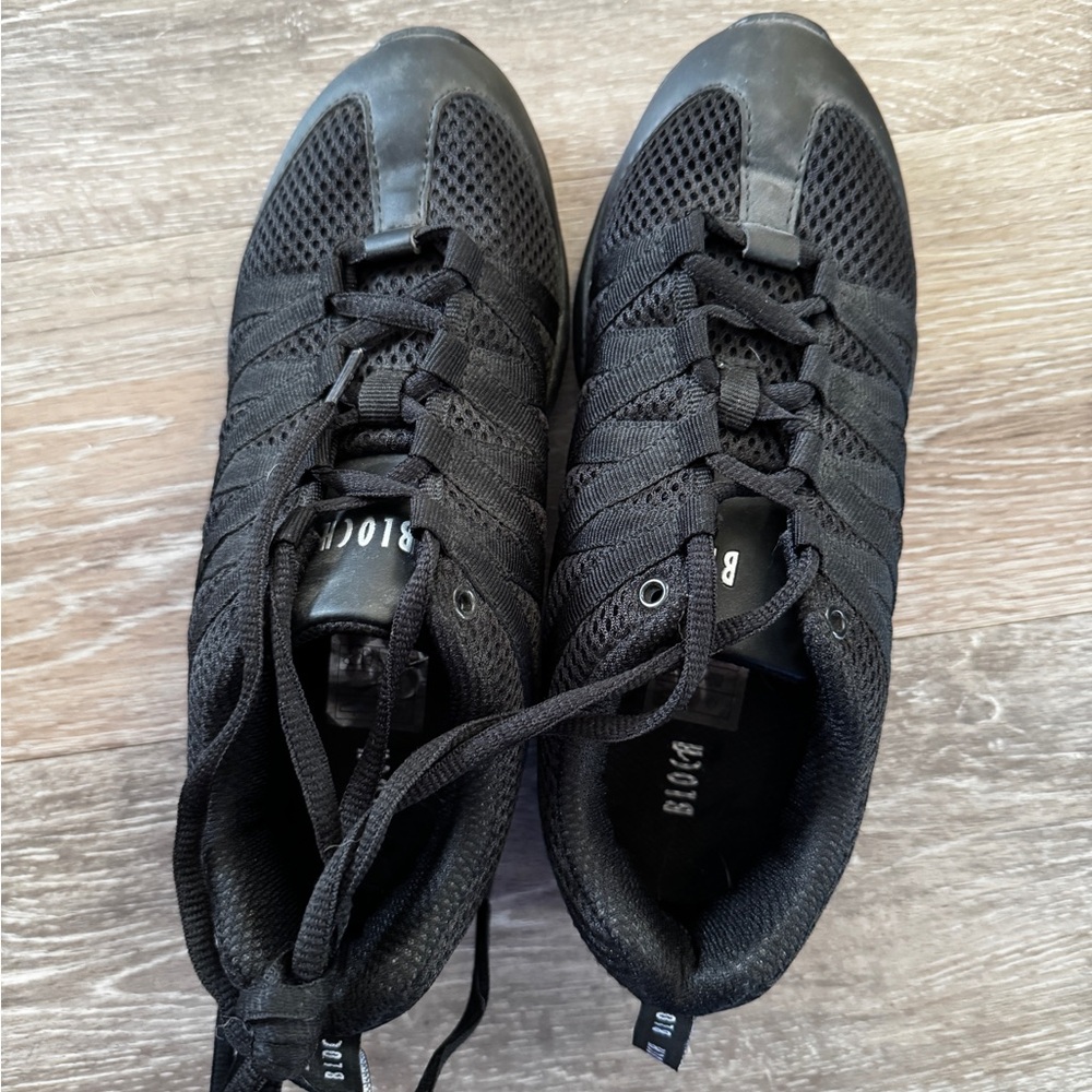 Bloch split sole dance sneakers
